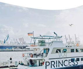 Hafenrundfahrtsschiff