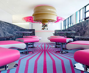 Berlin nhow Hotel in Pink